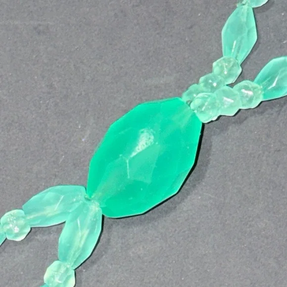 Vtg Green Uranium Glass Beaded Necklace UV Reactive Vaseline Glass Glows Flapper - Picture 12 of 16